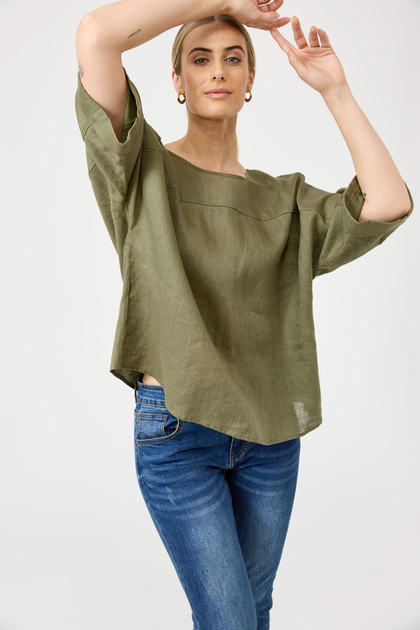 Eb & Ive - Studio Relaxed Top - Khaki