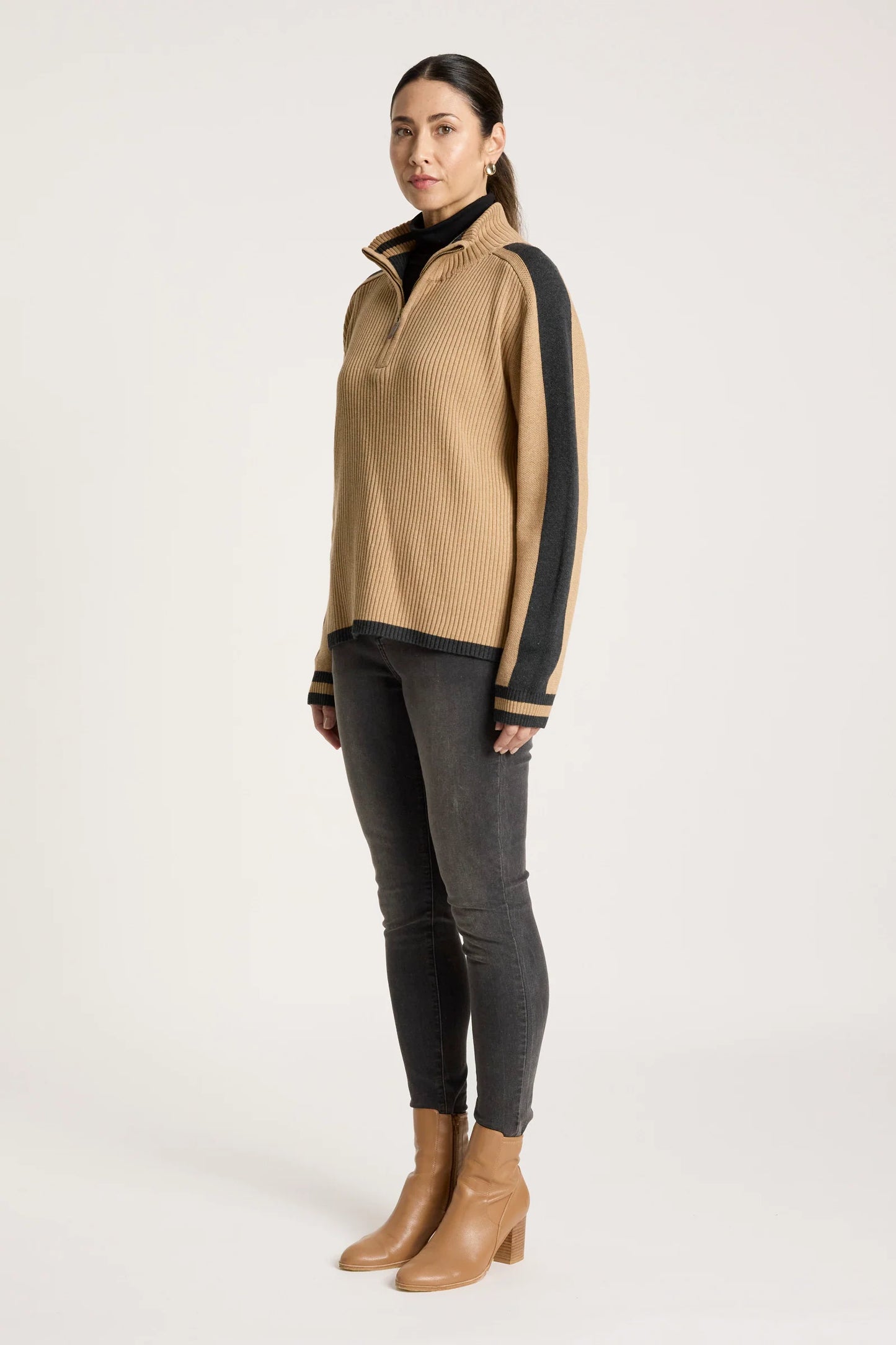 EB+IVE - Liora Zip Jumper - Mocha/Char