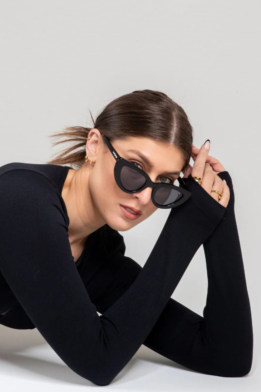 Bored George - Rhia/Black