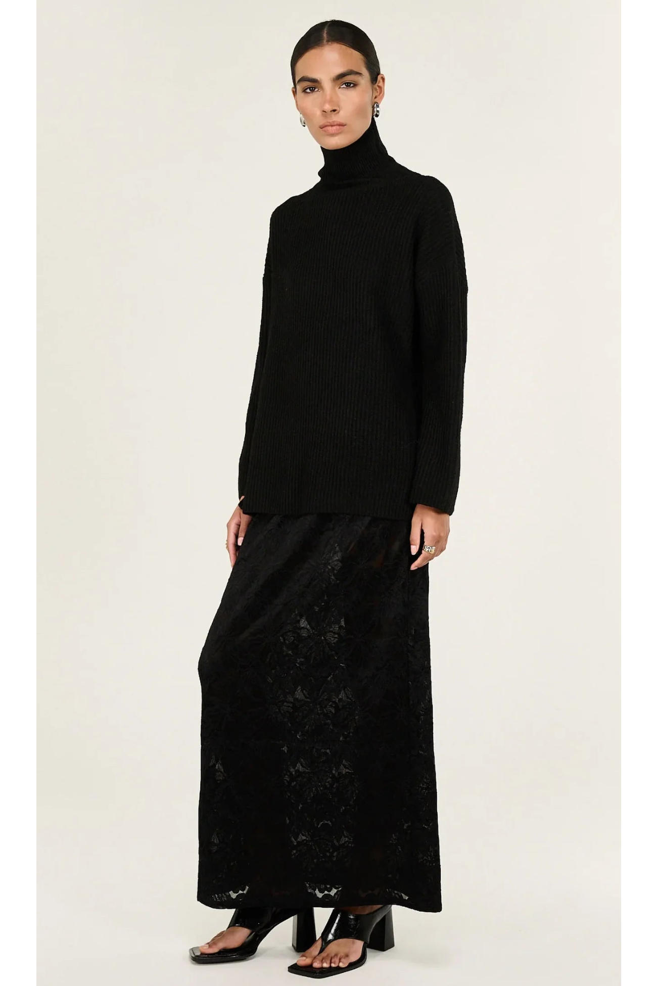 STAPLE THE LABEL - Sabine Roll Neck Jumper - Black