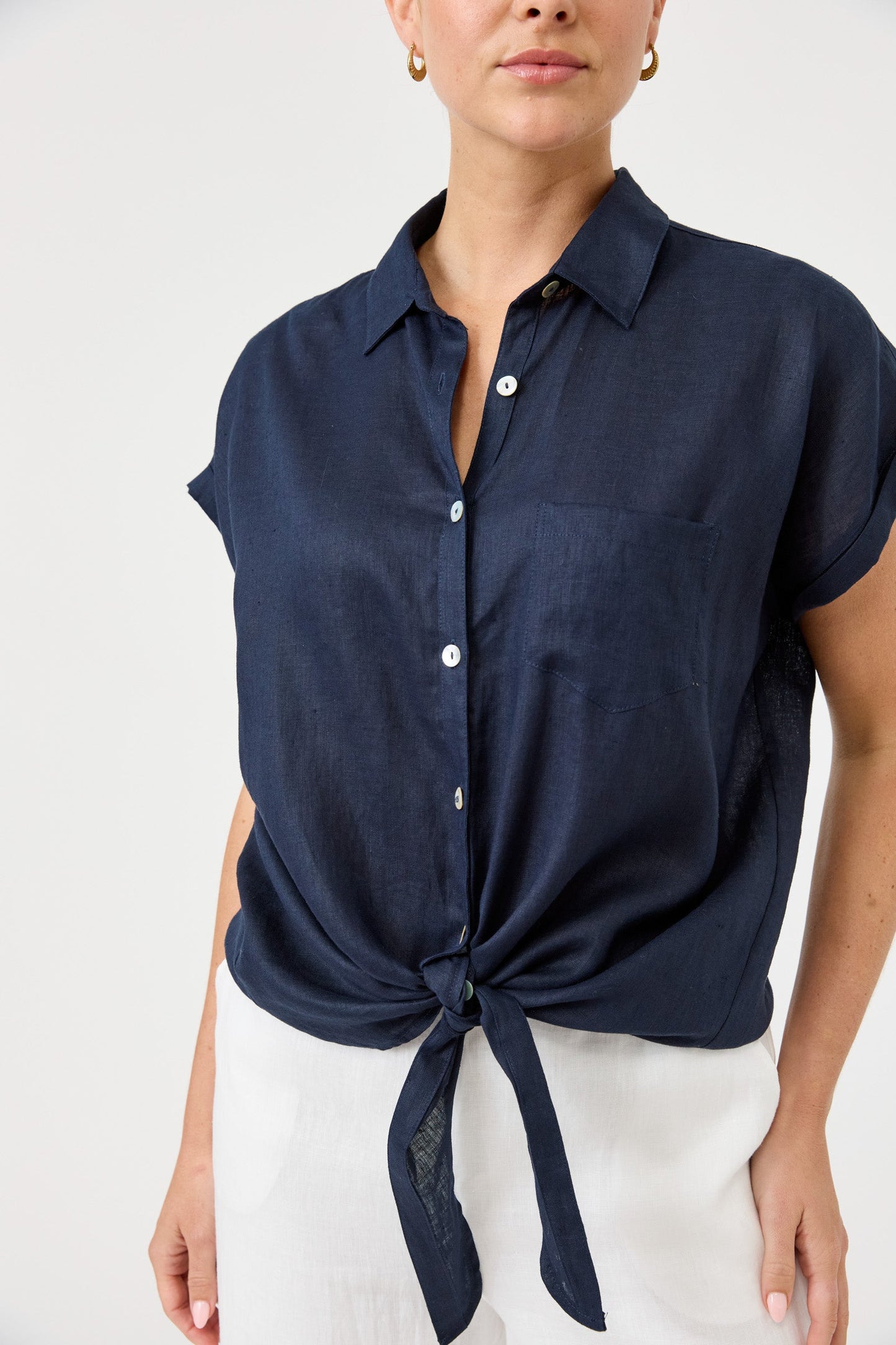 Eb & Ive - Studio Tie Shirt - Navy