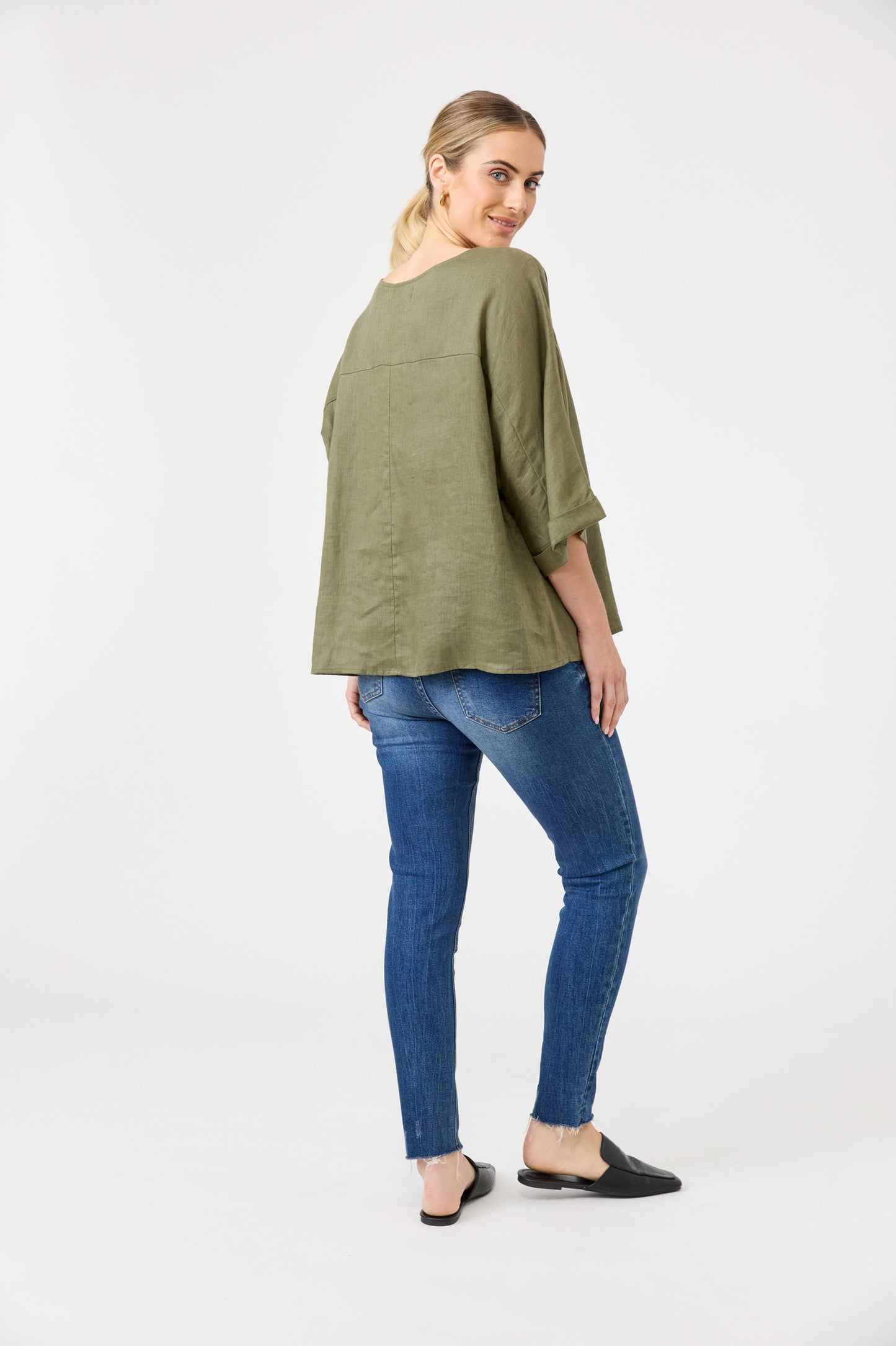 Eb & Ive - Studio Relaxed Top - Khaki