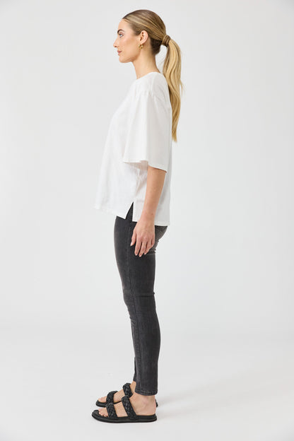 Eb & Ive - Studio T-shirt - Salt