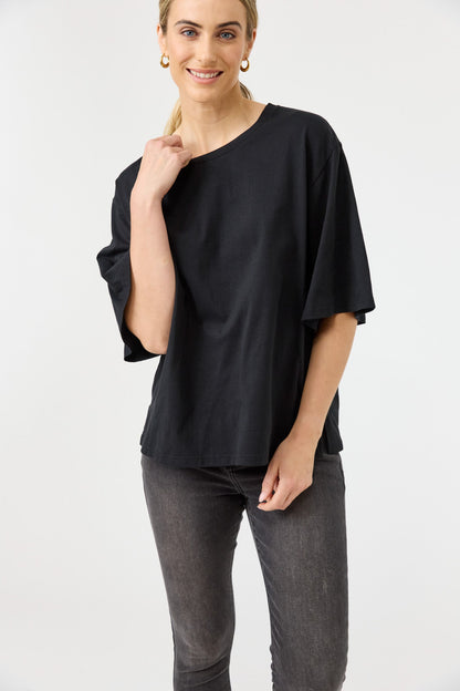 Eb & Ive - Studio T-shirt - Ebony