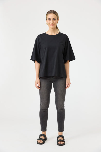 Eb & Ive - Studio T-shirt - Ebony