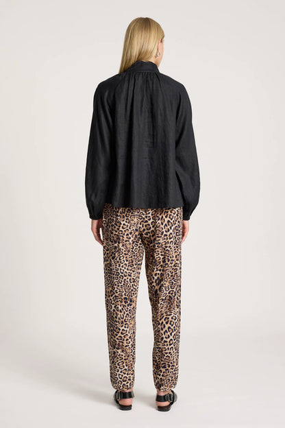EB+IVE - Bajau Button Shirt - Black