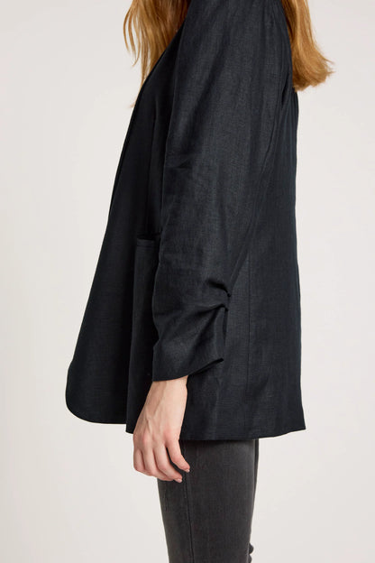 EB+IVE - Bajau Blazer - Black