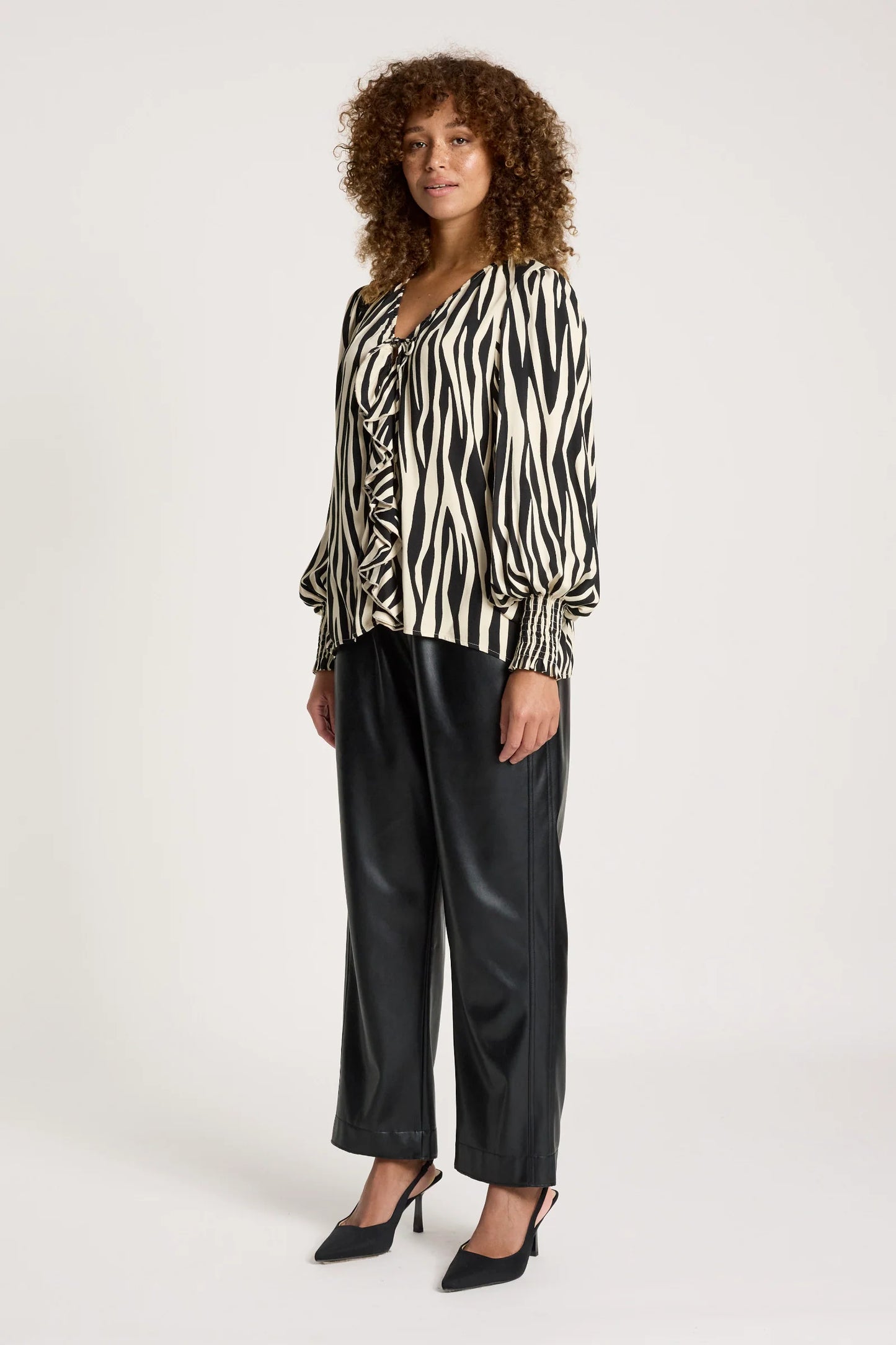 EB+IVE - San Frill Top - Savanna