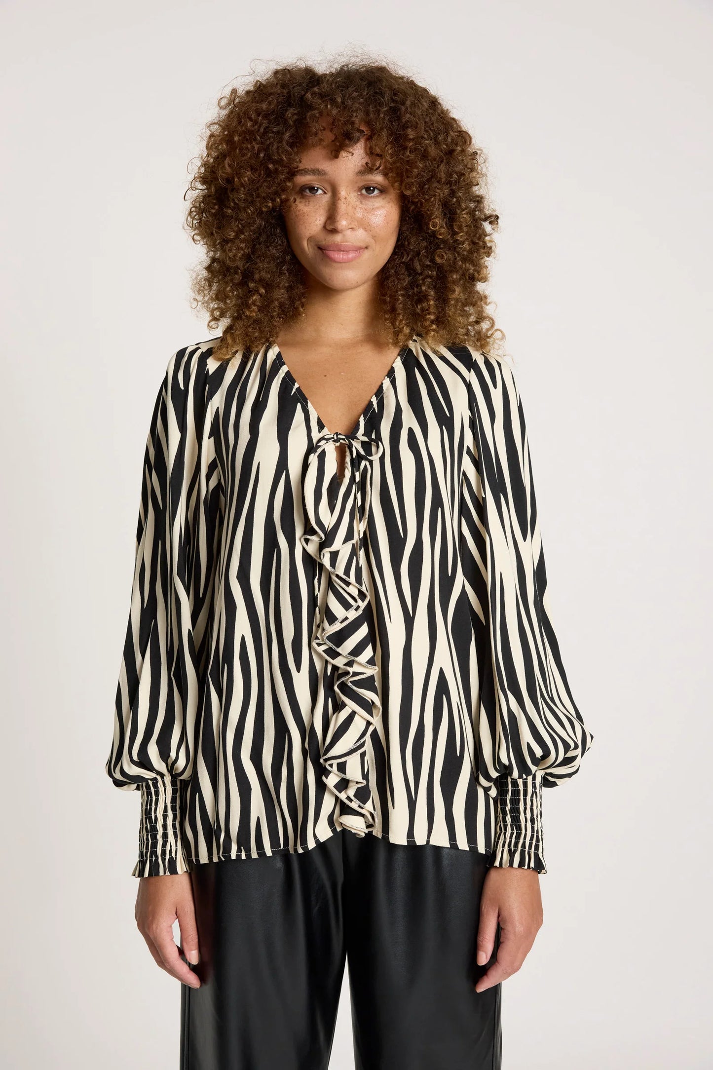 EB+IVE - San Frill Top - Savanna