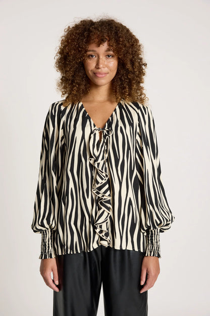 EB+IVE - San Frill Top - Savanna