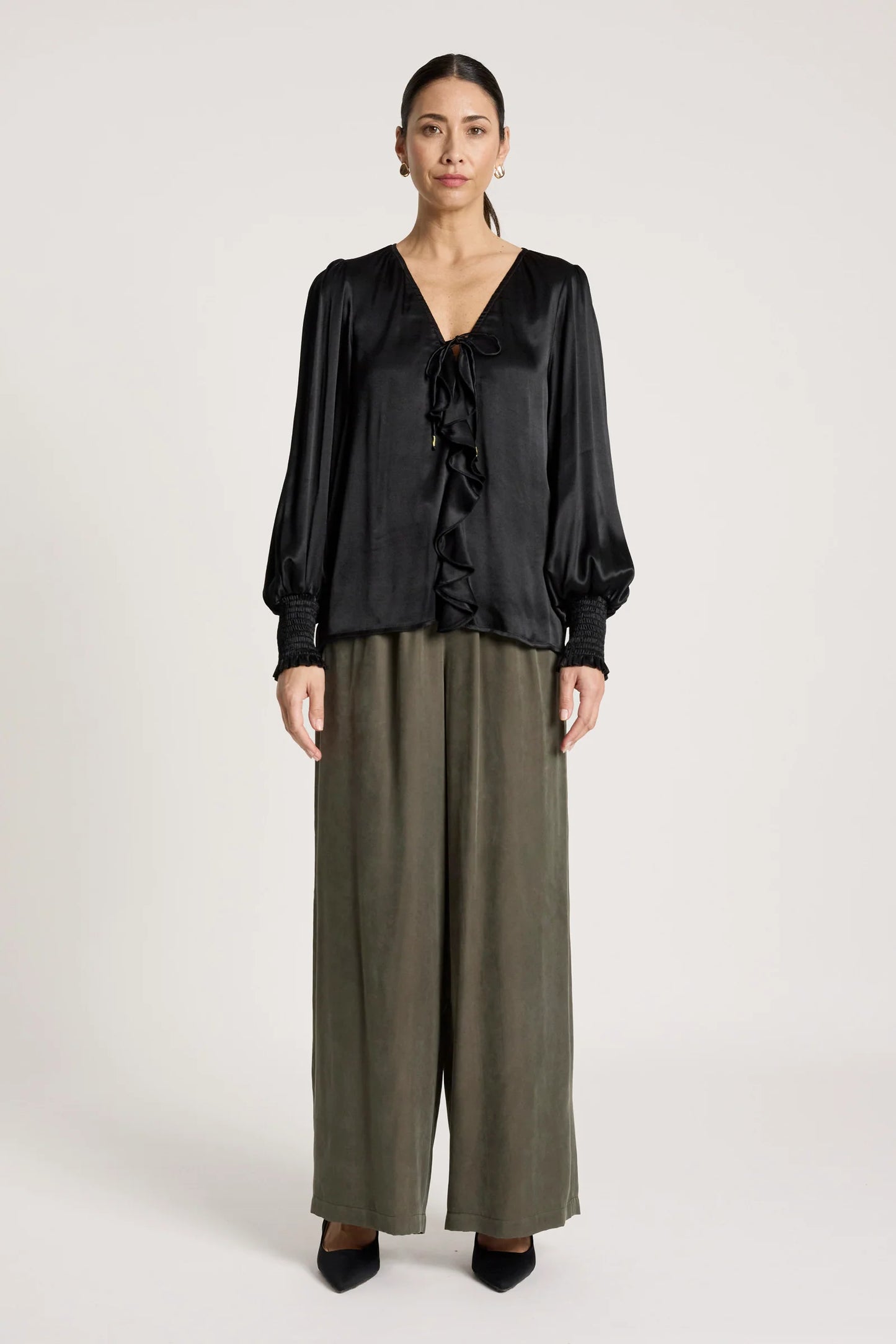 EB+IVE - San Frill Top - Black