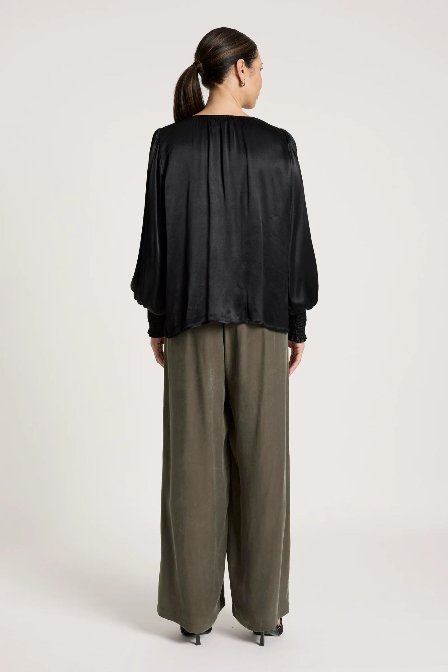 EB+IVE - San Frill Top - Black