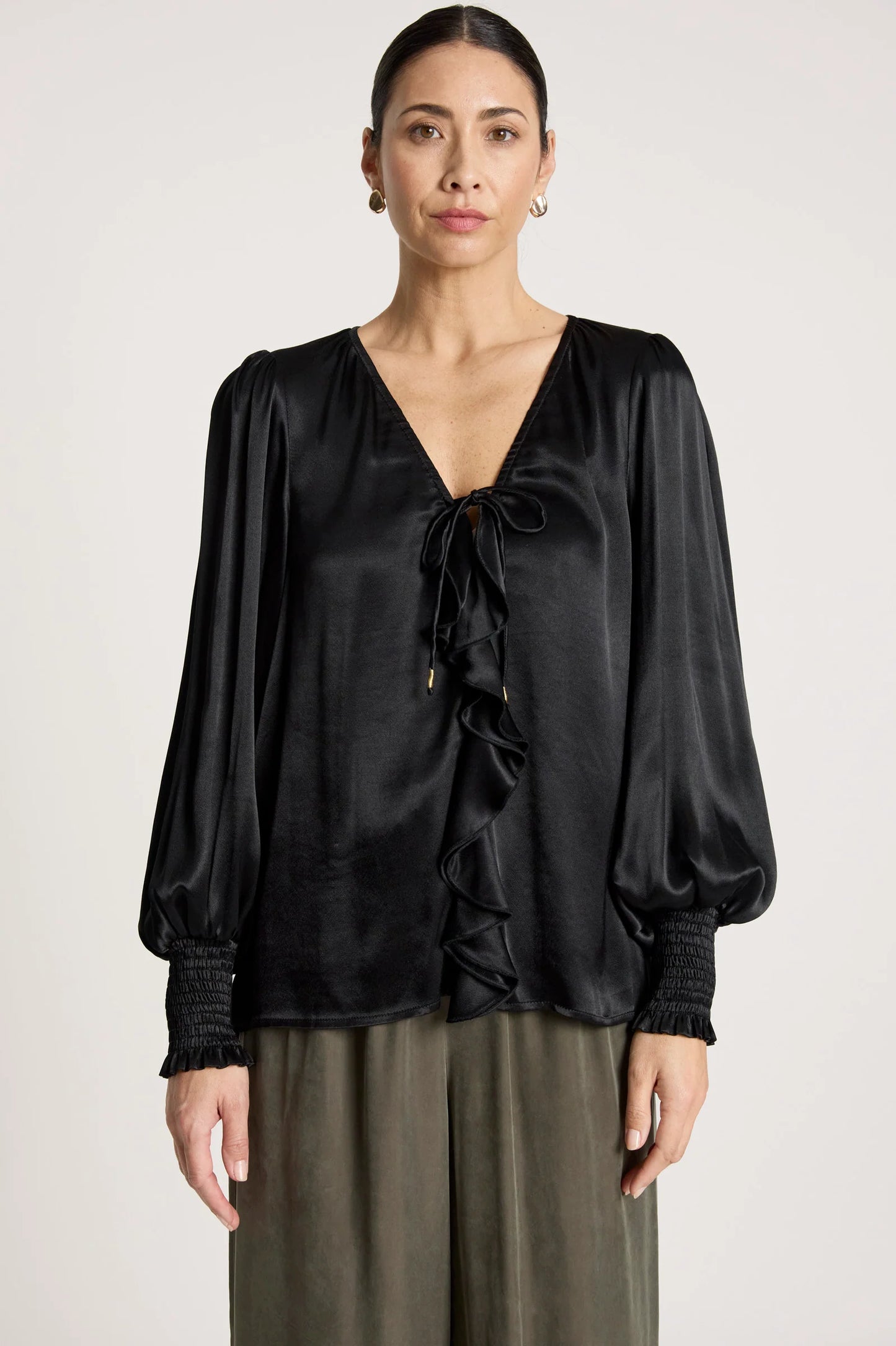 EB+IVE - San Frill Top - Black