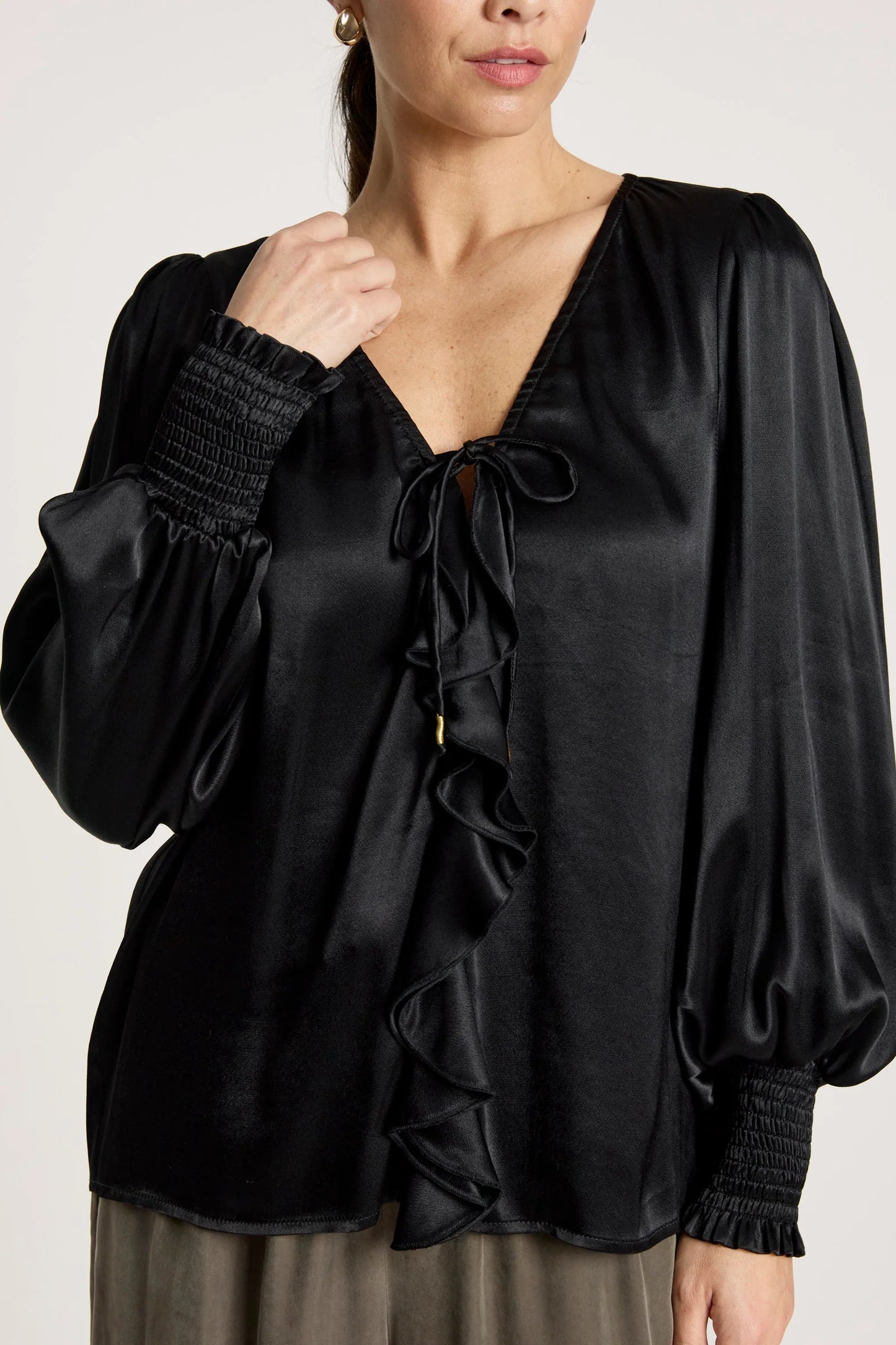 EB+IVE - San Frill Top - Black