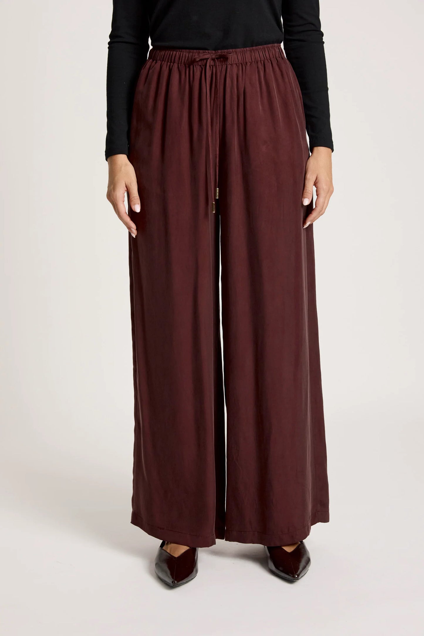 EB+IVE - Calista Pant - Mahogany