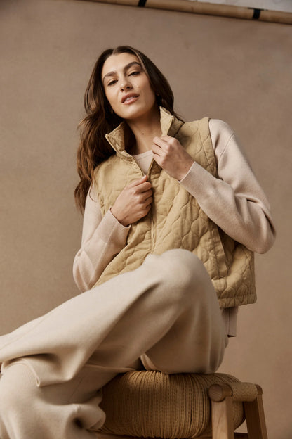 EB+IVE - Sansi Quilted Crop Vest - Dune
