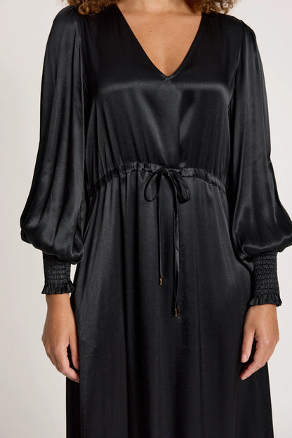 EB+IVE - San Maxi Dress - Black