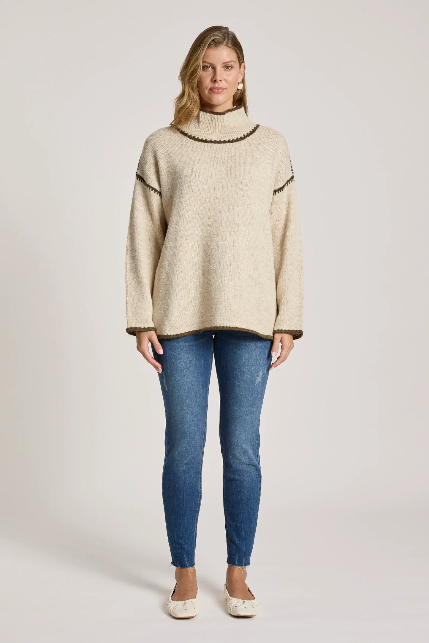 EB+IVE - Orin Jumper - Dune/Olive