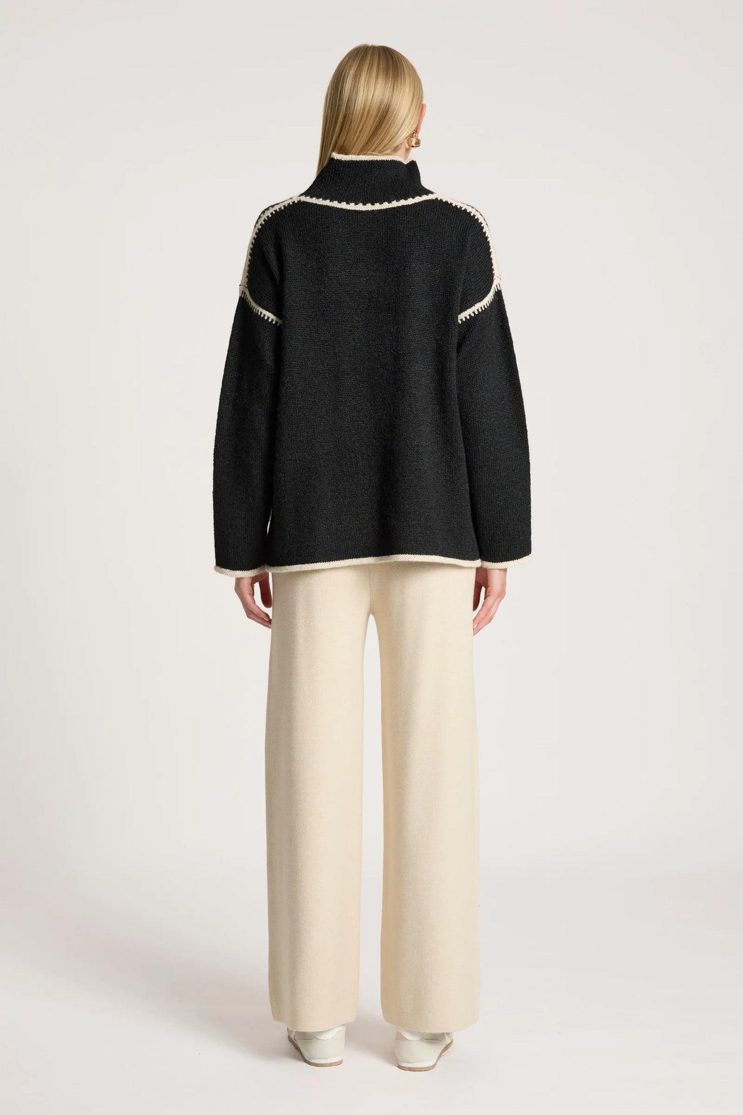 EB+IVE - Orin Jumper - Black/Dune