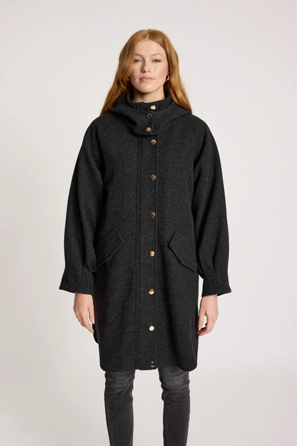 EB+IVE - Sable Hood Jacket - Char