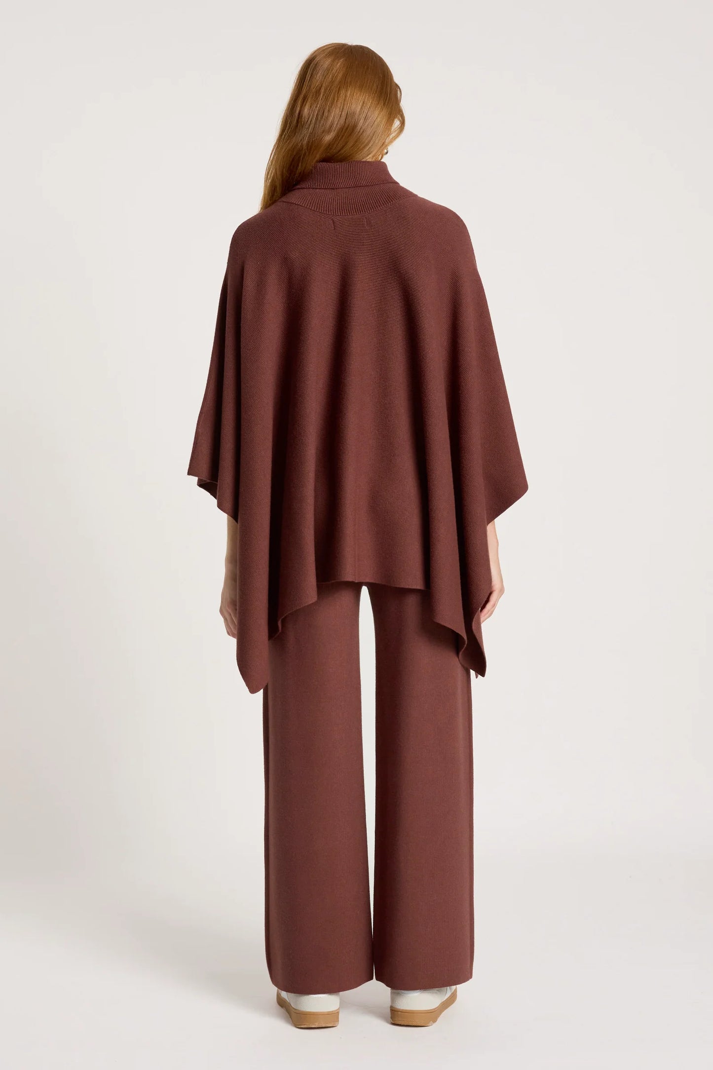 EB+IVE - Samira Poncho - Mahogany