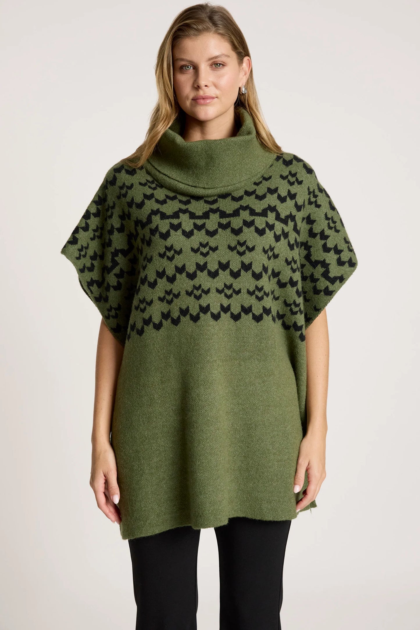 EB+IVE - Maasai Poncho