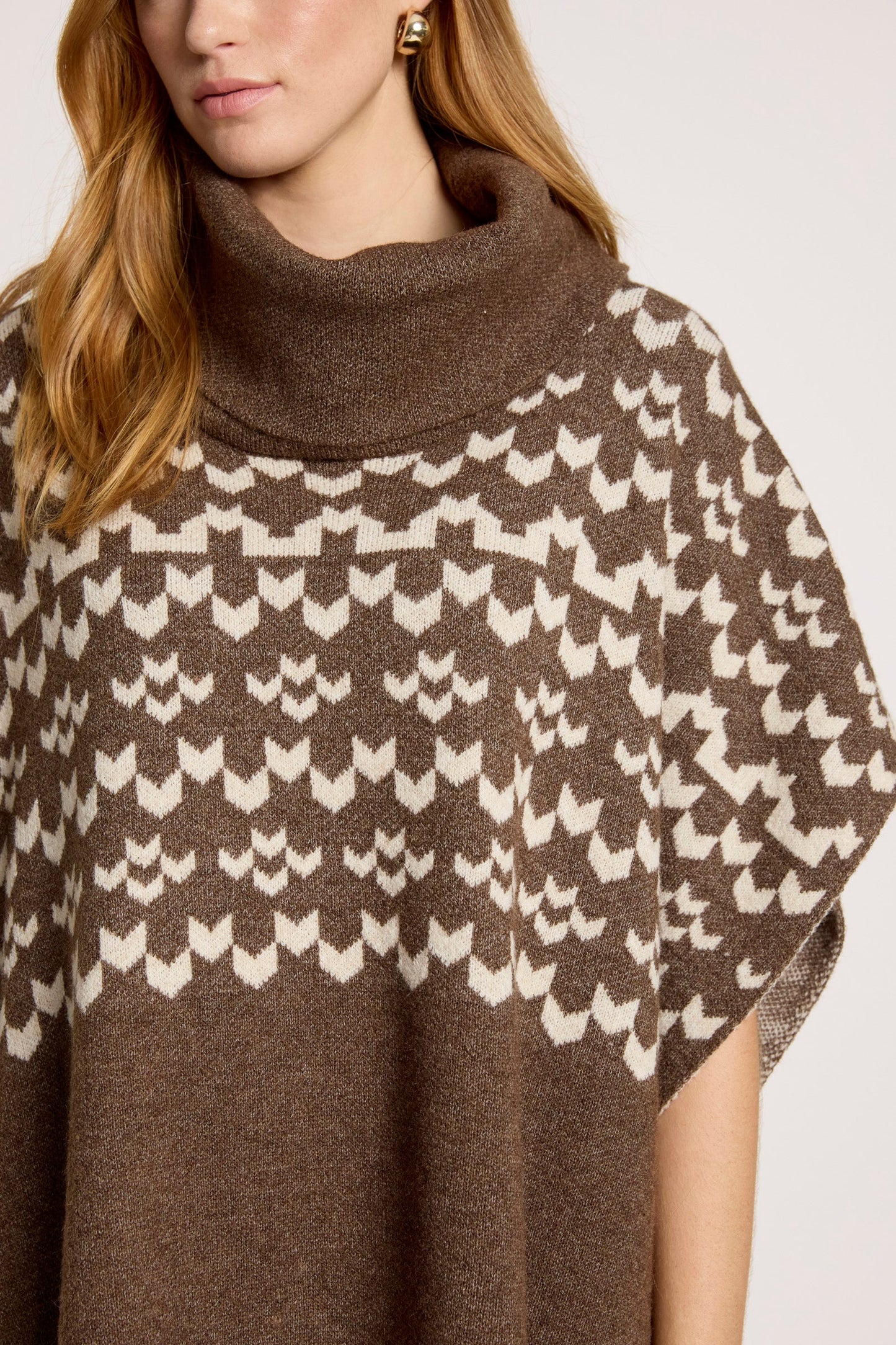EB+IVE - Maasai Poncho