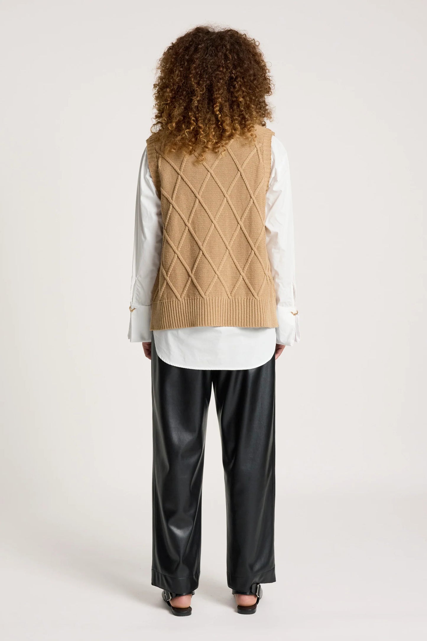 EB+IVE - Liora Knit Vest - Mocha