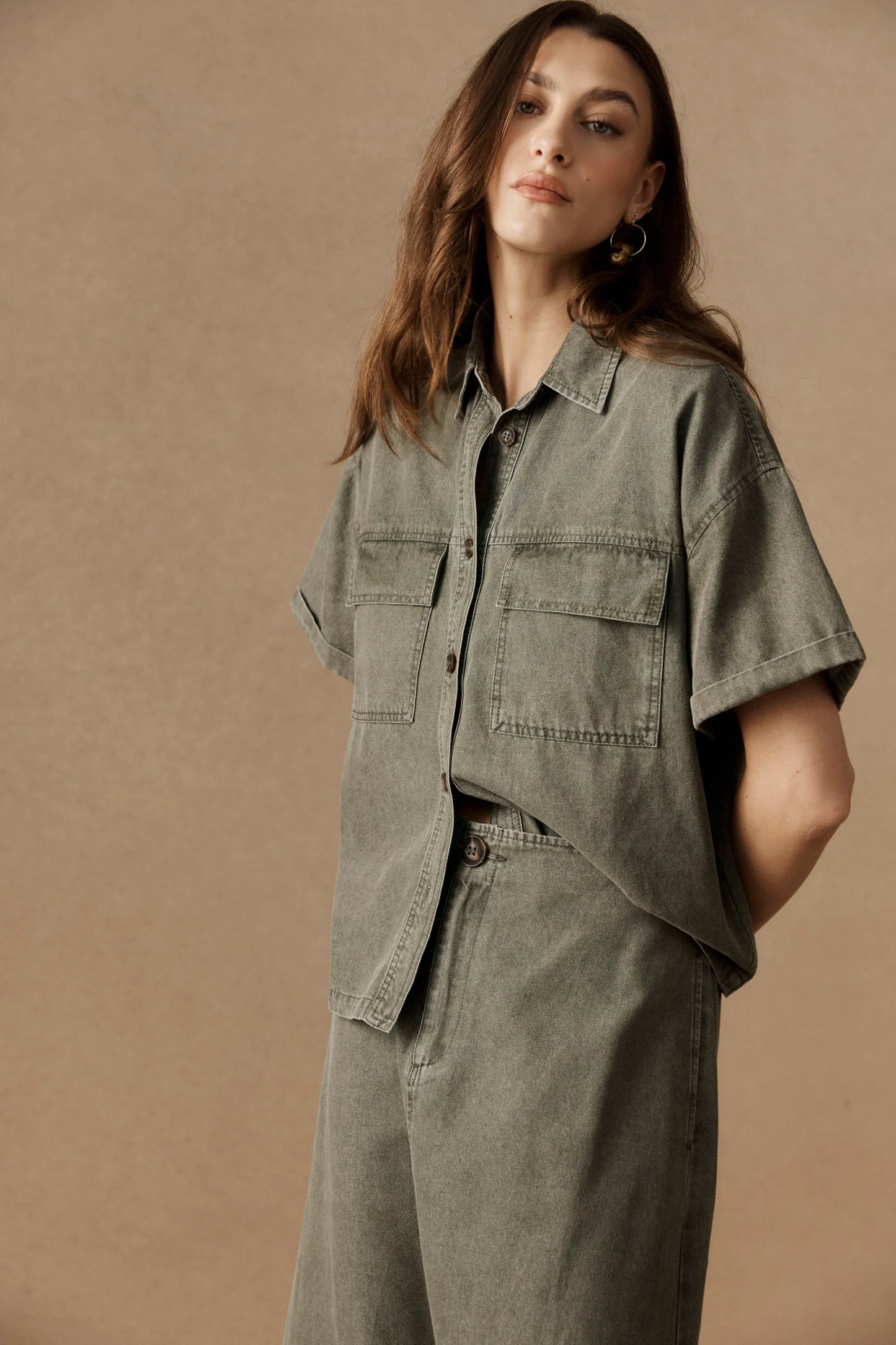 EB+IVE - Bodhi Denim Shirt - Olive
