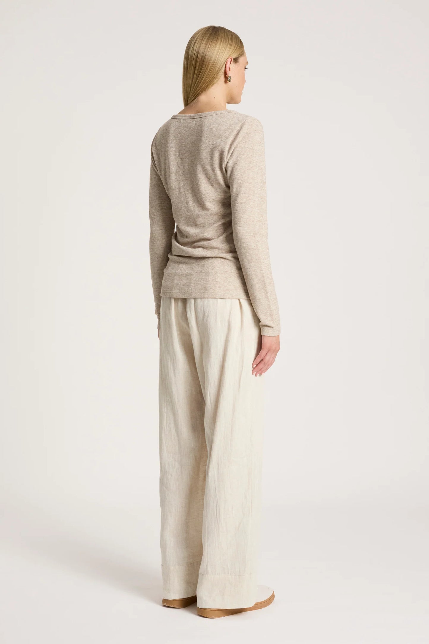EB+IVE - Rumi Long Sleeve Top - Bisque