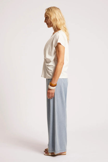 EB+IVE - Casa Twist Tshirt - White