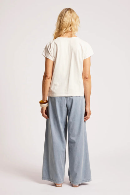 EB+IVE - Casa Twist Tshirt - White