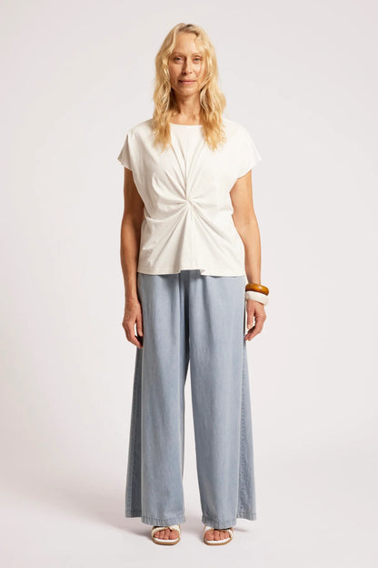 EB+IVE - Casa Twist Tshirt - White