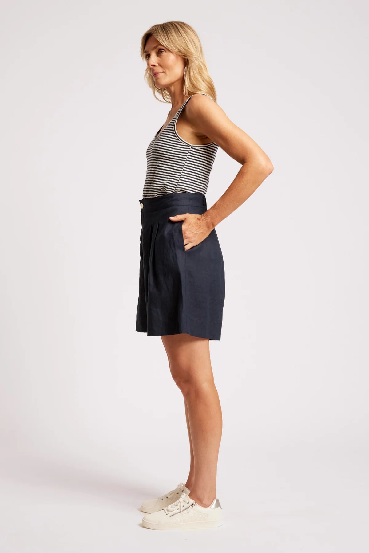 EB+IVE - Cove Short - Indigo