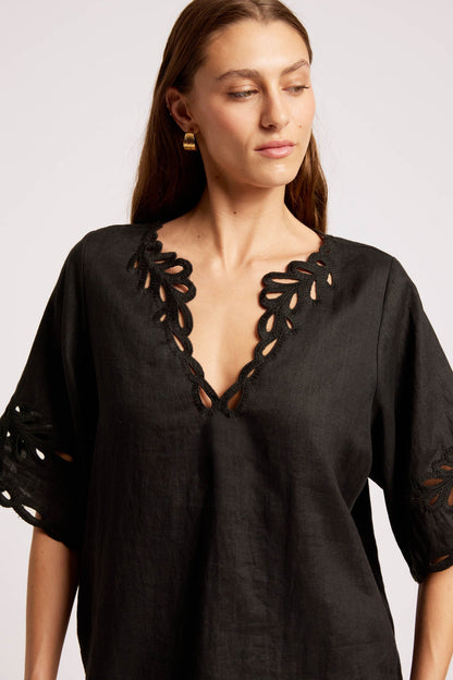 EB+IVE - Maris Top - Black