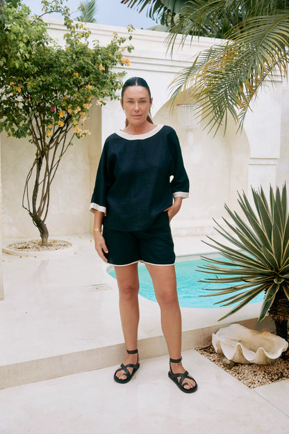EB+IVE - Maris Relaxed Splice Top - Black/Tusk