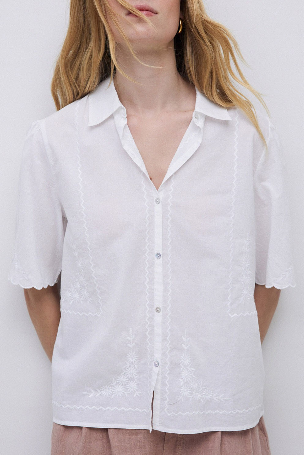 YERSE - White Embroidery Cotton Shirt