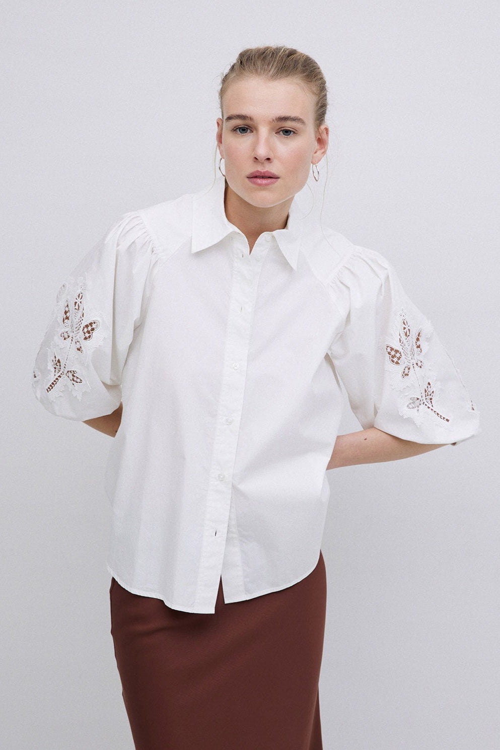 YERSE - White Poplin Lace Edge Shirt