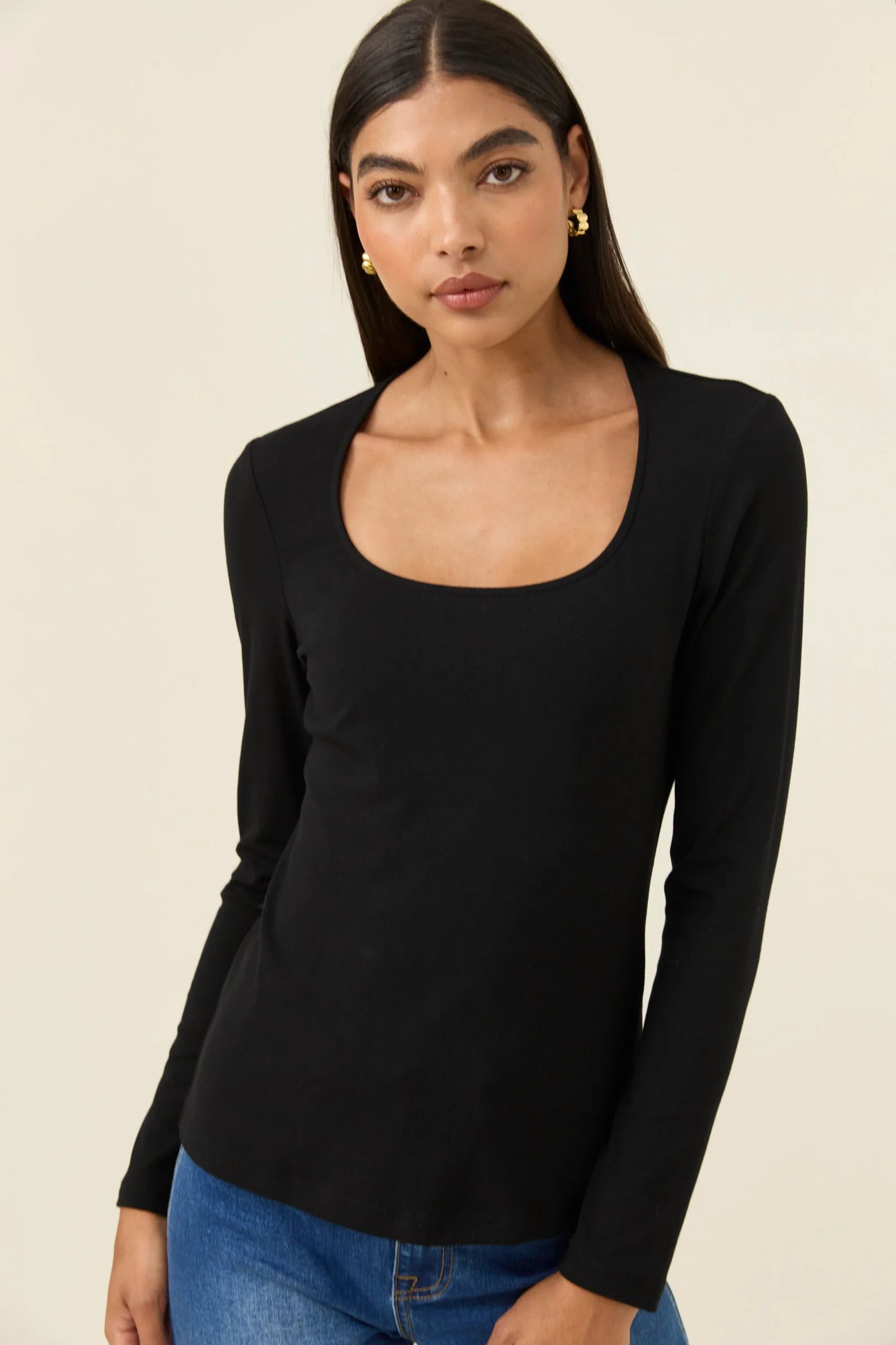 ISLE OF MINE - Naria Scoop Neck Top - Onyx