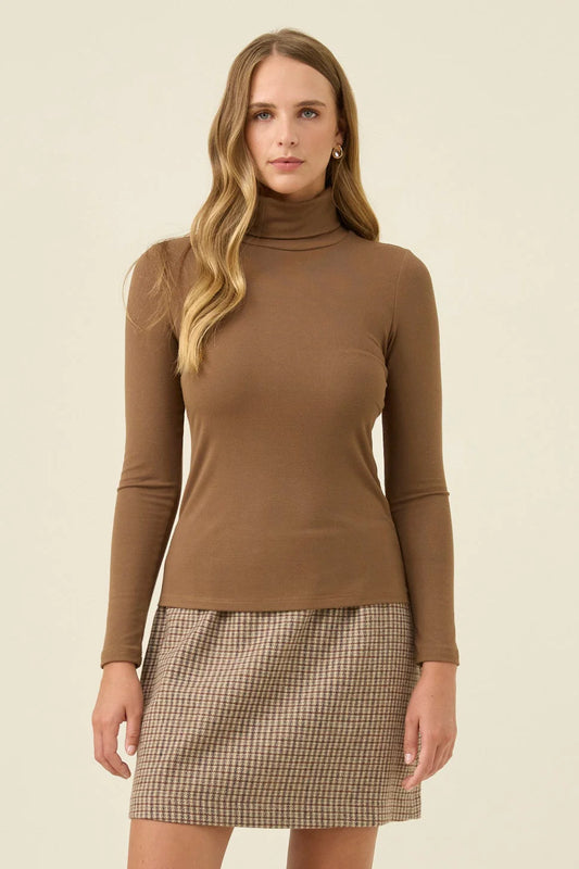 ISLE OF MINE - Naria Roll Neck Top - Toffee