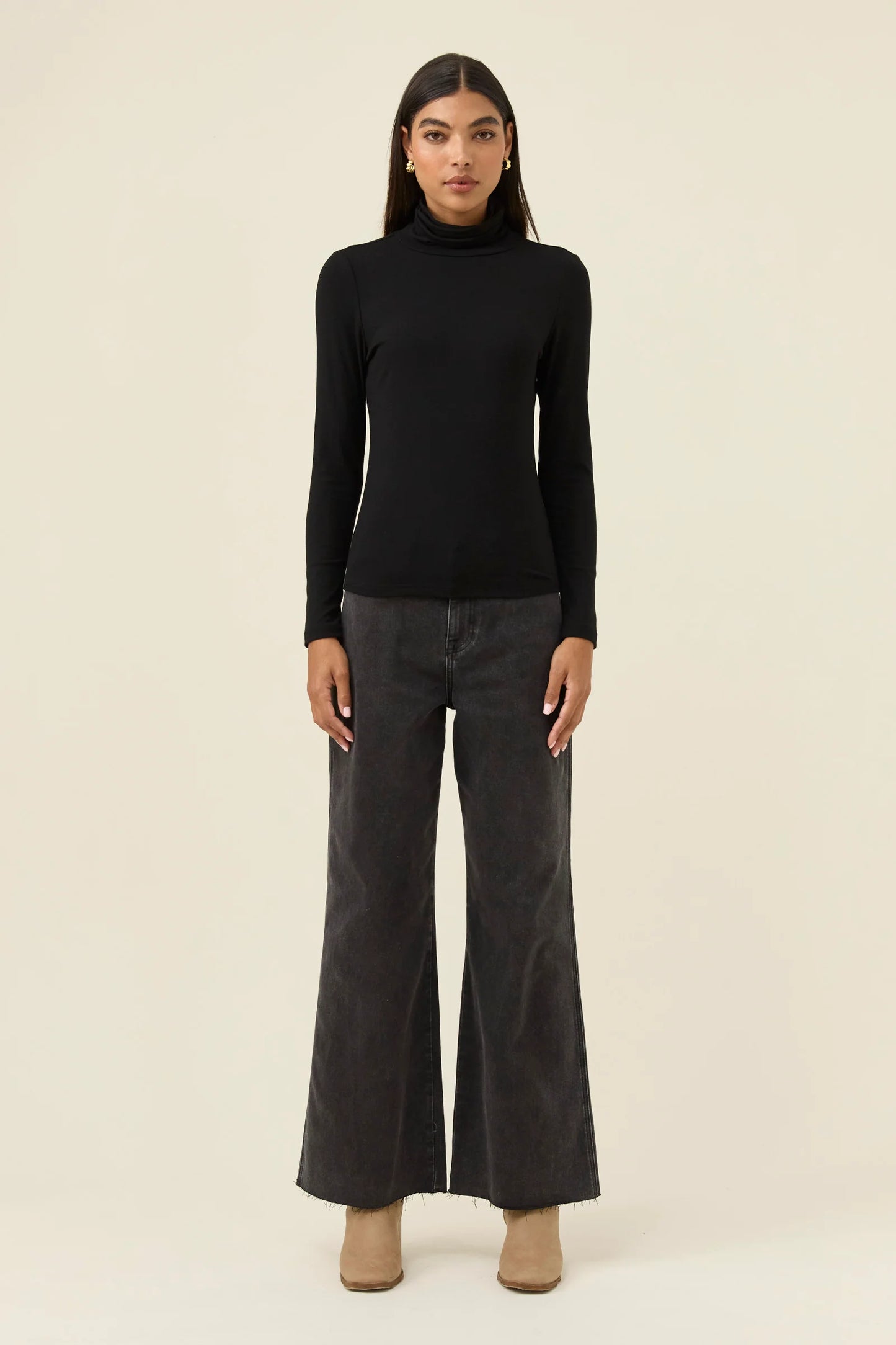 ISLE OF MINE - Naria Roll Neck Top - Onyx