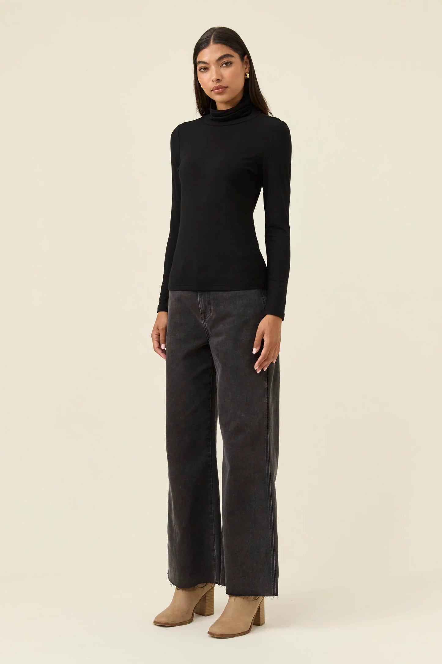 ISLE OF MINE - Naria Roll Neck Top - Onyx