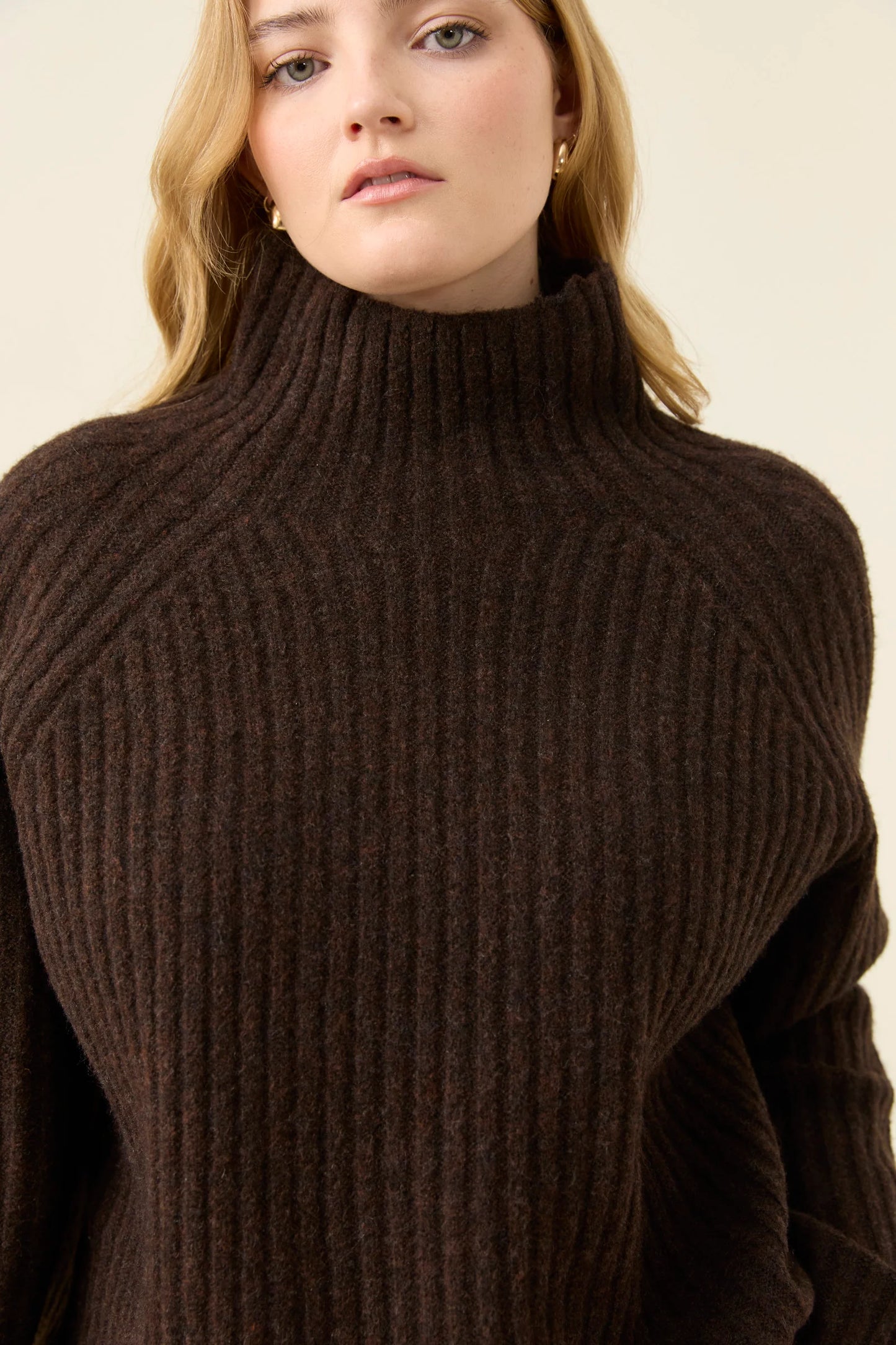 ISLE OF MINE - Miru Jumper