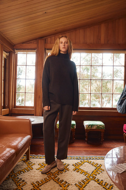 ISLE OF MINE - Miru Jumper