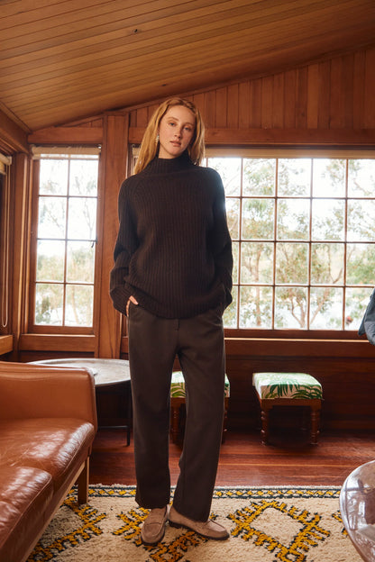 ISLE OF MINE - Miru Jumper