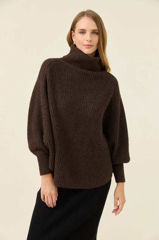 ISLE OF MINE - Miru Poncho - Chocolate
