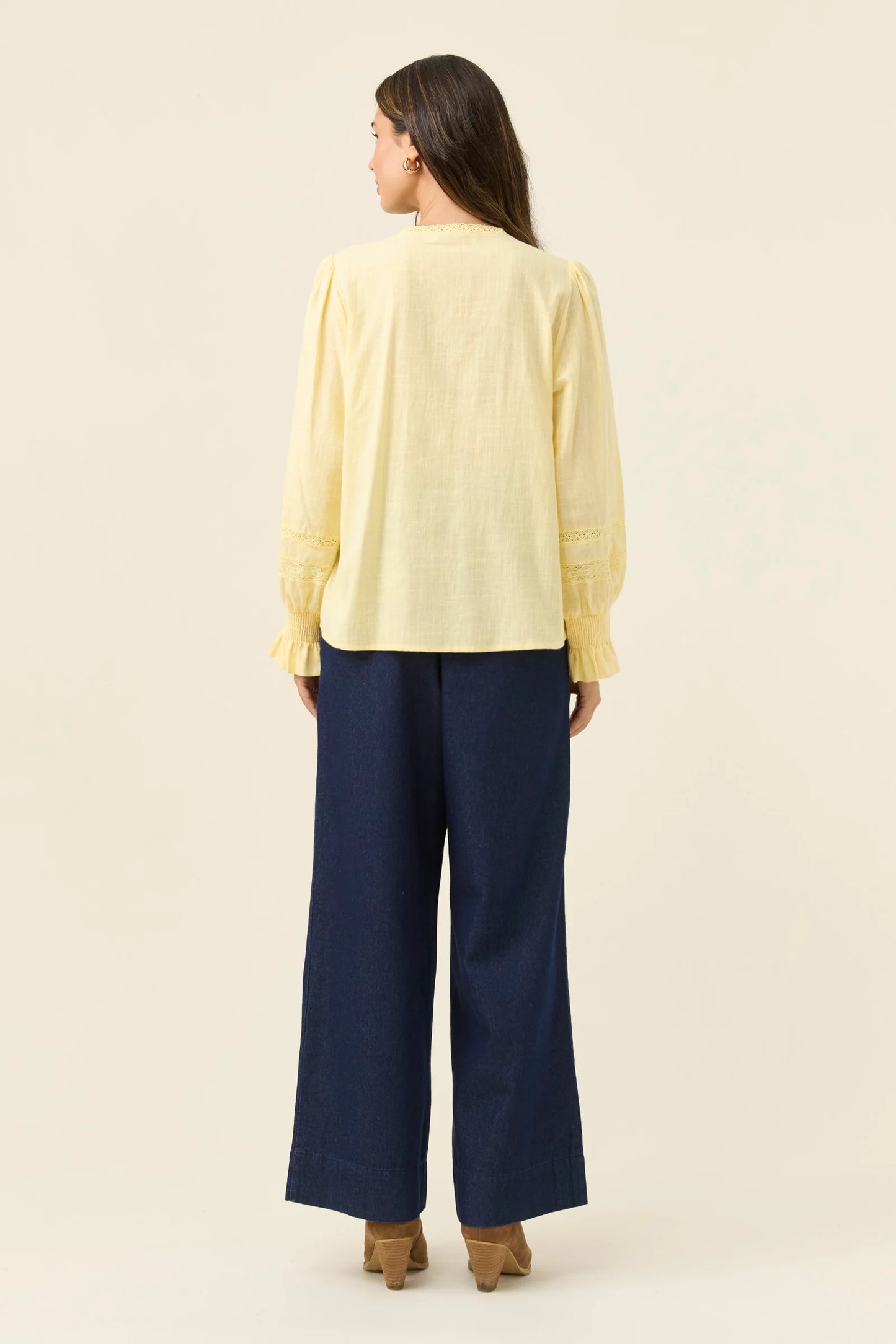 ISLE OF MINE - Maeve Shirt - Butter