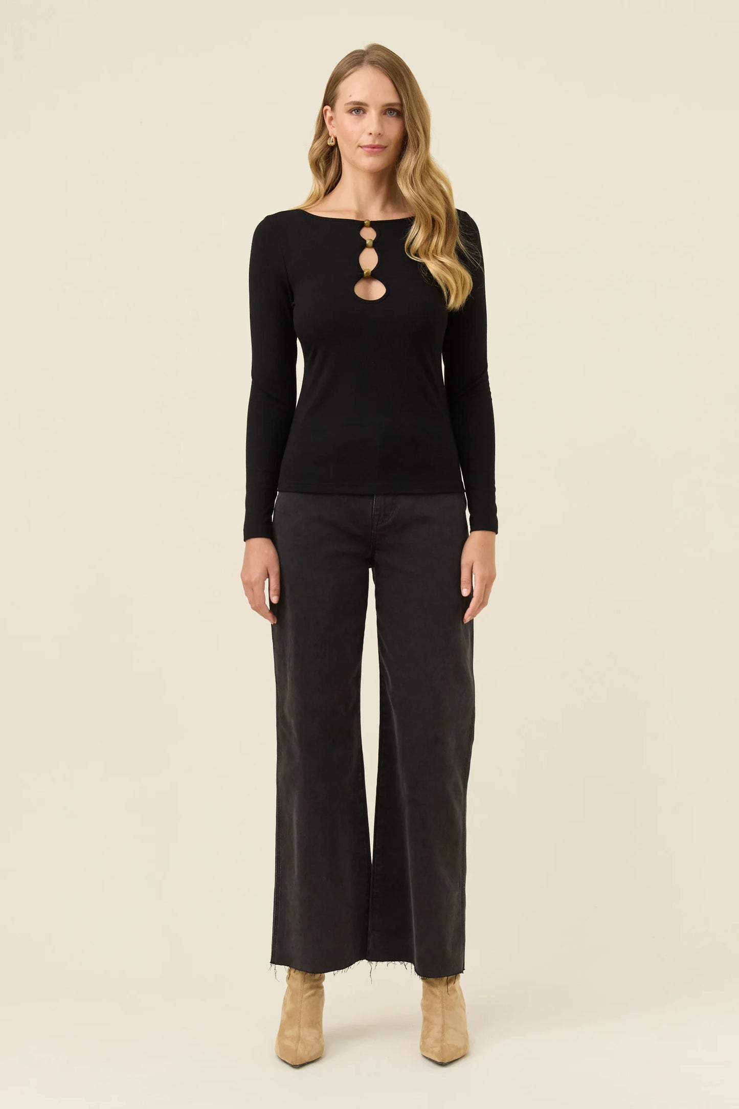 ISLE OF MINE - Naria Bead Top - Onyx