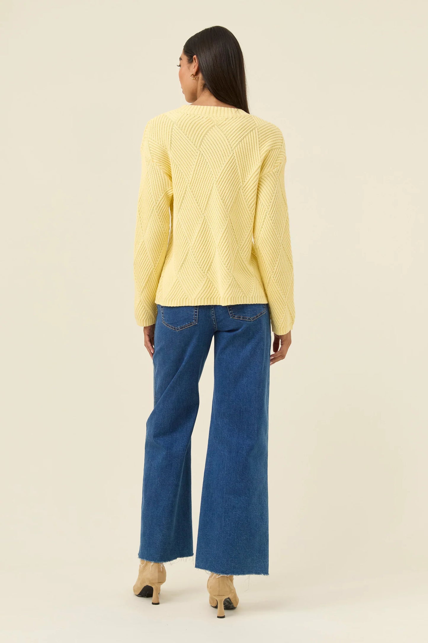 ISLE OF MINE - Sadie Jumper - Butter