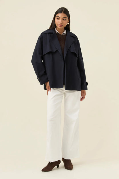 ISLE OF MINE - Farida Cropped Trench - Navy